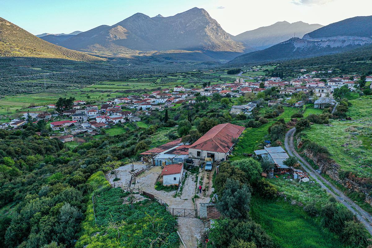 Denezis Meat - Οι βοηθητικές ιδιόκτητες σταβλικές εγκαταστάσεις στη Λυρκεία Άργους